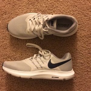 Nike run swift shoes NWOT SOLD